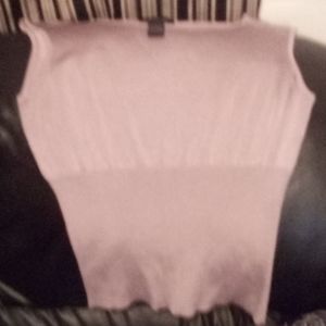 Sleeveless shell top